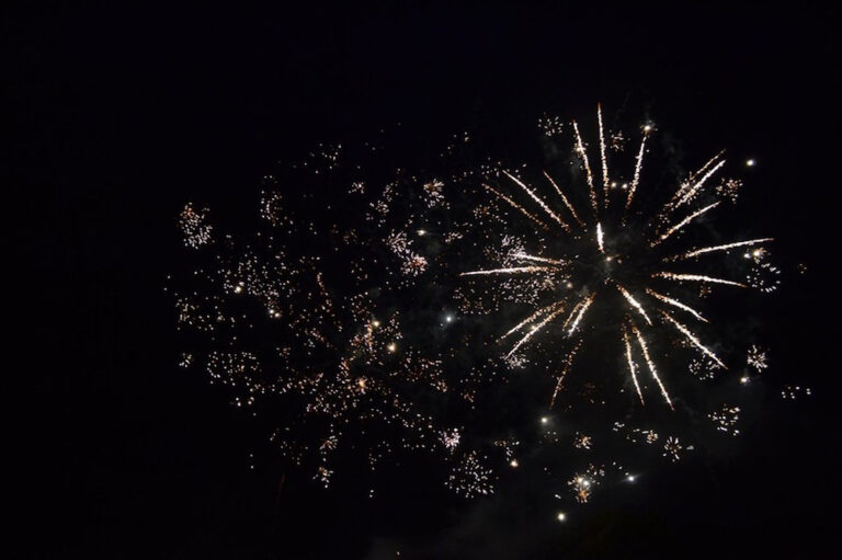Bild vom Osterholzer-Erntefest: Feuerwerk am Freitag