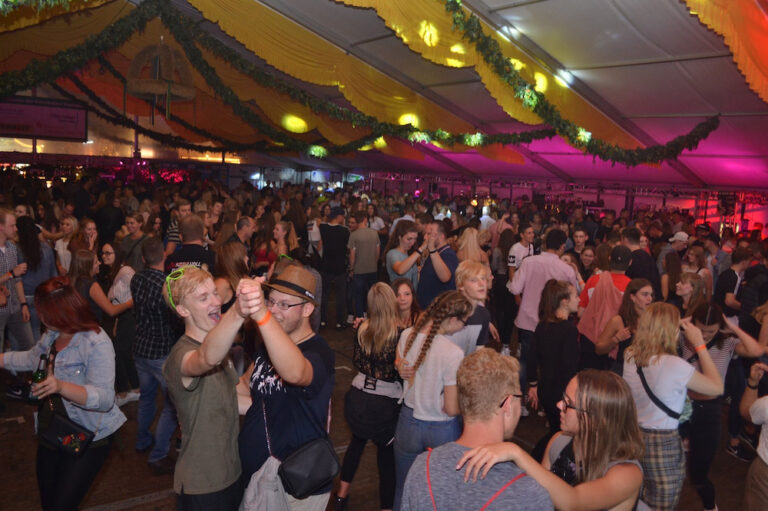 Bild vom Osterholzer-Erntefest: Party am Montag